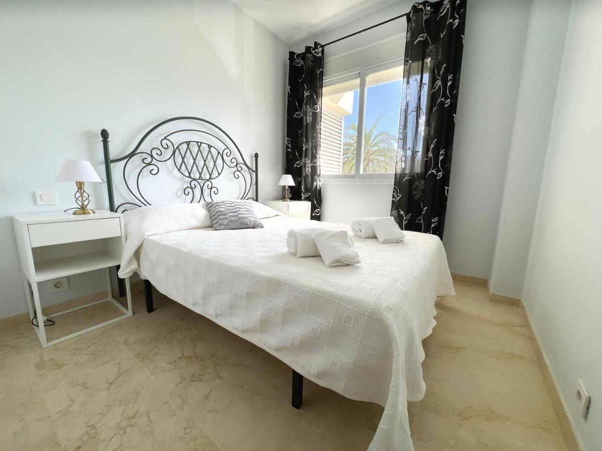 3 Bed Las Petunias, San Pedro Μαρμπέλλα Εξωτερικό φωτογραφία